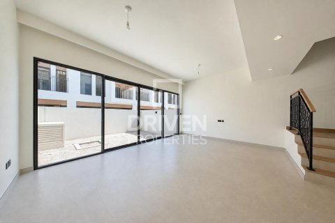 تاون هاوس في Damac Lagoons, دبي 4 غرف نوم, 146.6 م² رقم 143089 - صورة 7