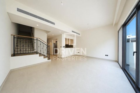 تاون هاوس في Damac Lagoons, دبي 4 غرف نوم, 146.6 م² رقم 143089 - صورة 4