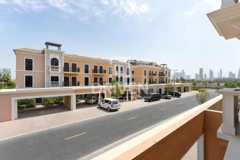 Villa in Jumeirah, Dubai 4 bedrooms, 576.93 sq.m. № 143088 - photo 30