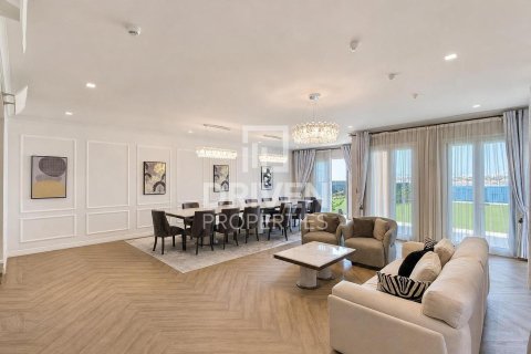 Villa in Jumeirah, Dubai 4 bedrooms, 576.93 sq.m. № 143088 - photo 3