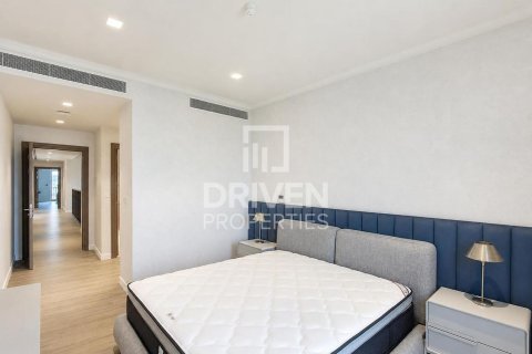 Villa in Jumeirah, Dubai 4 bedrooms, 576.93 sq.m. № 143088 - photo 10