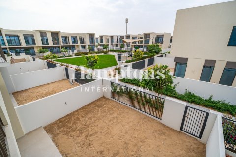 تاون هاوس في Al Manara, Jumeirah Village Triangle, دبي 3 غرف نوم, 173.99988676 م² رقم 83847 - صورة 9