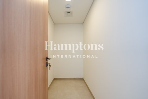 Villa en Arabian Ranches 3, Dubai, 4 dormitorios, 515.81975272 m², № 83842 - foto 13