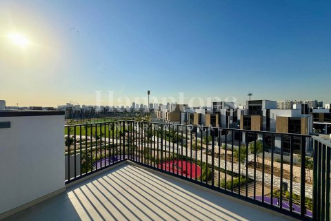 Adosado en Mudon, Dubai, 3 dormitorios, 168.01972065 m², № 83840 - foto 2