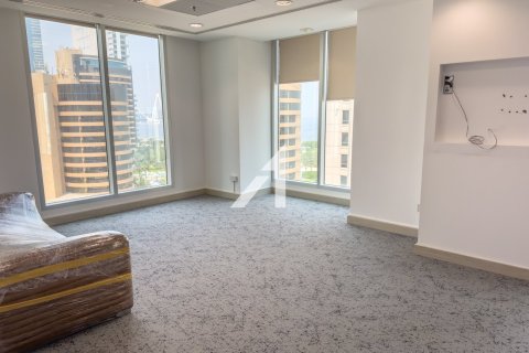 Oficina en Dubai, 126 m², № 42490 - foto 13
