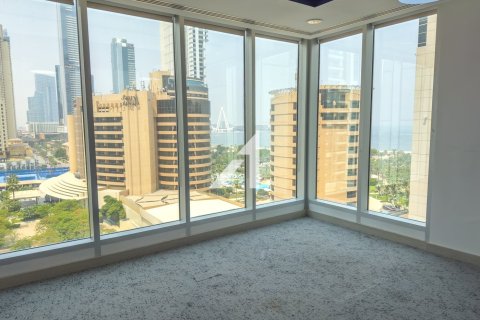 Oficina en Dubai, 126 m², № 42490 - foto 1
