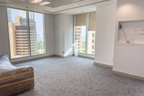 Oficina en Dubai, 126 m², № 42490 - foto 11