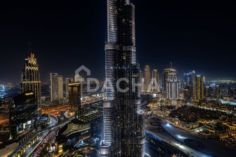 Penthouse in Downtown Dubai (Downtown Burj Dubai), Dubai 5 bedrooms, 568 sq.m. № 104774 - photo 2