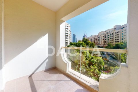 Apartment in Shoreline Apartments, Palm Jumeirah, Dubai 2 bedrooms, 185 sq.m. № 104773 - photo 15