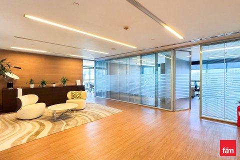 Снять в аренду офис в Дубае: 500м², № 55759 - фото 3