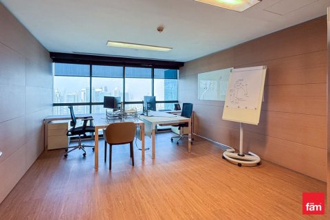 Снять в аренду офис в Дубае: 500м², № 55759 - фото 13