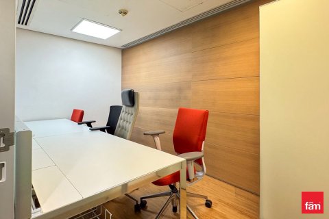 Снять в аренду офис в Дубае: 500м², № 55759 - фото 5