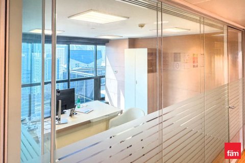 Снять в аренду офис в Дубае: 500м², № 55759 - фото 4