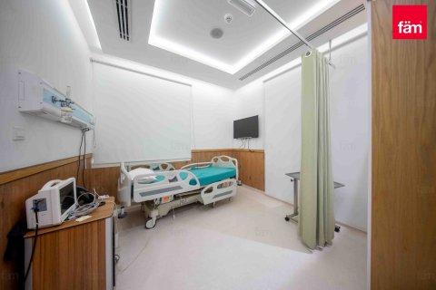 Oficina en Umm Suqeim, Dubai, 481.7 m², № 55762 - foto 7