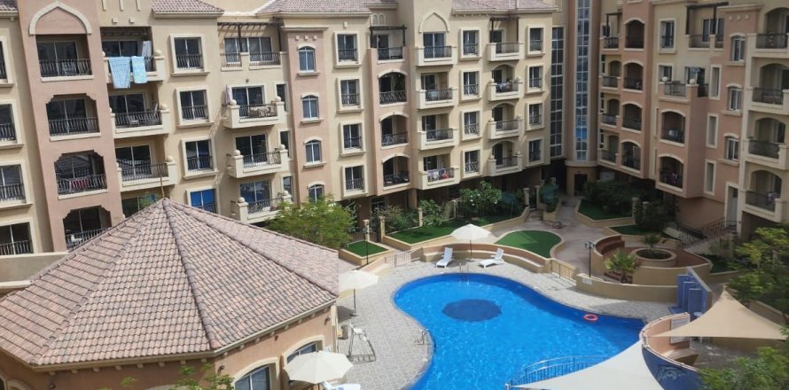 Квартира в Дубае, 2 спальни, 87.3м², № 55760