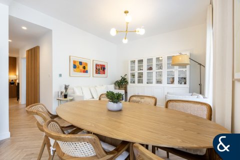 Купить виллу в EMAAR South, Dubai South (Dubai World Central), Дубай: 4 спальни, 237м², № 75475 - фото 4