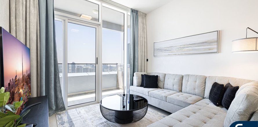 Квартира в Bloom Towers, Джумейра Вилладж Серкл, Дубай, 2 спальни, 106м², № 75476