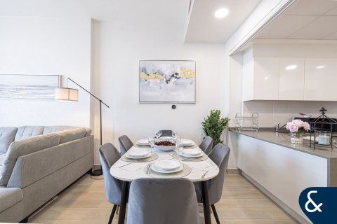 Apartment in Bloom Towers, Jumeirah Village Circle, Dubai 2 bedrooms, 106 sq.m. № 75476 - photo 3