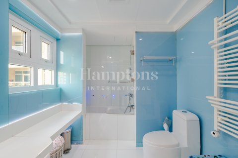 Apartment in FIVE Palm Jumeirah, Palm Jumeirah, Dubai 3 bedrooms, 204.56961891 sq.m. № 77338 - photo 7