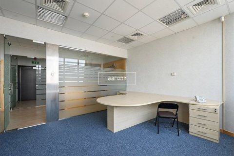 Oficina en Jumeirah Lake Towers, Dubai, 169.4 m², № 46855 - foto 5