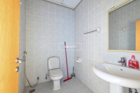 Oficina en Jumeirah Lake Towers, Dubai, 169.4 m², № 46855 - foto 11