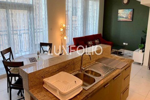 Apartamento en The Lofts, Downtown Dubai (Downtown Burj Dubai), Dubai, 1 dormitorio, 76 m², № 46387 - foto 4