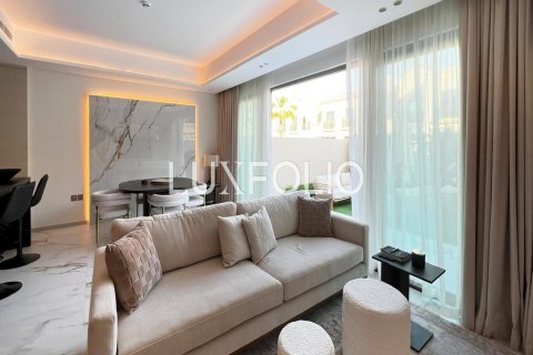 Townhouse in Jumeirah Golf Estates, Dubai 3 bedrooms, 204 sq.m. № 46397 - photo 3