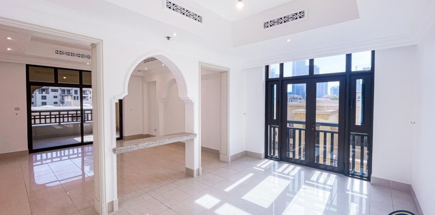 Apartment in Downtown Dubai (Downtown Burj Dubai), Dubai 2 bedrooms, 143 sq.m. № 46398