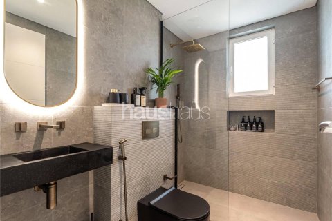 Villa in Legacy, Jumeirah Park, Dubai 3 bedrooms, 295 sq.m. № 43209 - photo 23