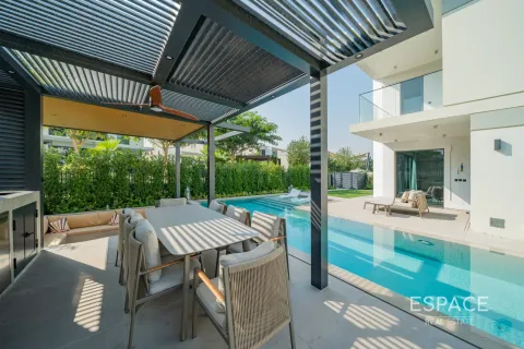 Купить виллу в Tilal Al Ghaf, Дубай: 4 спальни, 372м², № 71126 - фото 18