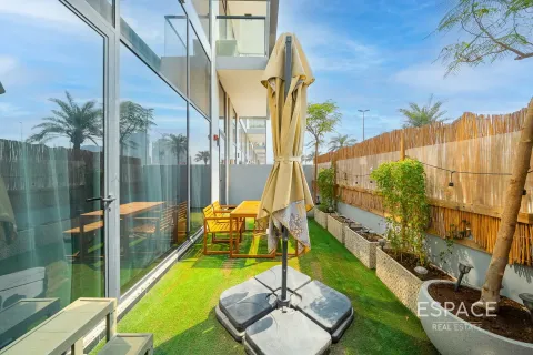 Купить квартиру в Aria, Джумейра Вилладж Серкл, Дубай: 2 спальни, 122м², № 71125 - фото 17