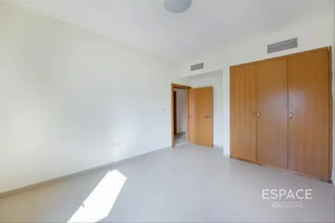 Adosado en Al Furjan, Dubai, 3 dormitorios, 283 m², № 71139 - foto 7