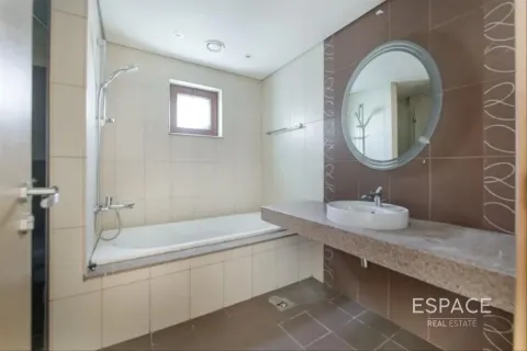 Adosado en Al Furjan, Dubai, 3 dormitorios, 283 m², № 71139 - foto 9