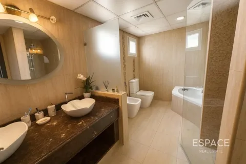 Купить виллу в Meadows, Дубай: 5 спален, 391м², № 71138 - фото 8