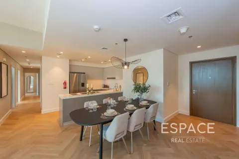 Купить квартиру в Даунтаун Дубай (Даунтаун Бурдж Дубай), Дубай: 3 спальни, 142м², № 71140 - фото 5