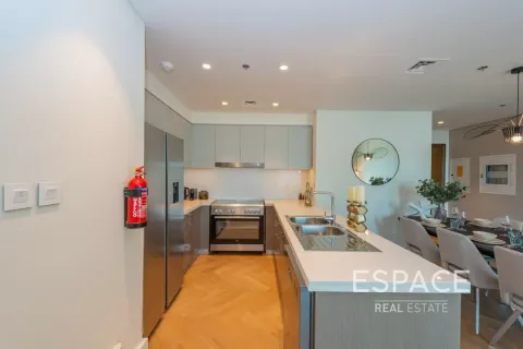 Купить квартиру в Даунтаун Дубай (Даунтаун Бурдж Дубай), Дубай: 3 спальни, 142м², № 71140 - фото 4