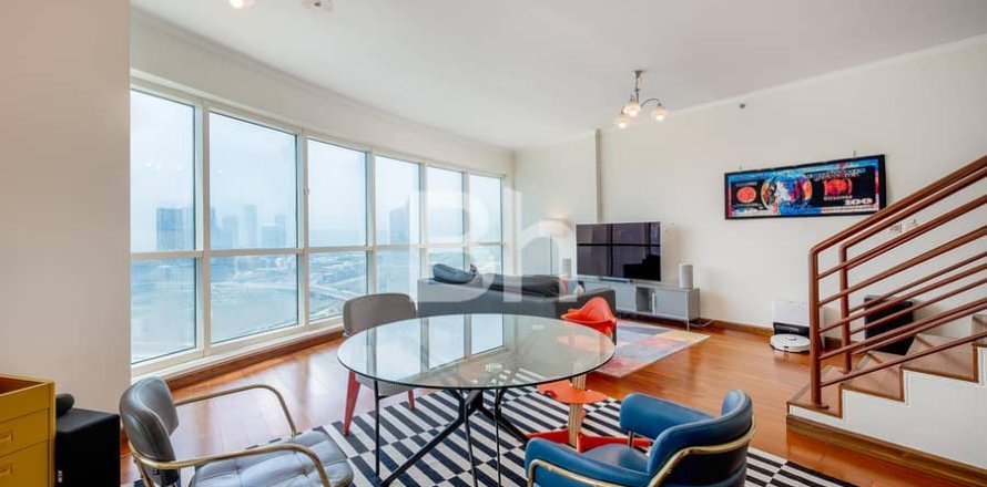 Apartment in Jumeirah Lake Towers, Dubai 2 bedrooms, 160 sq.m. № 25071