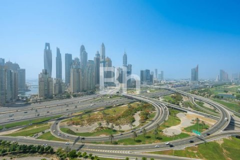 Apartment in Jumeirah Lake Towers, Dubai 2 bedrooms, 160 sq.m. № 25071 - photo 9