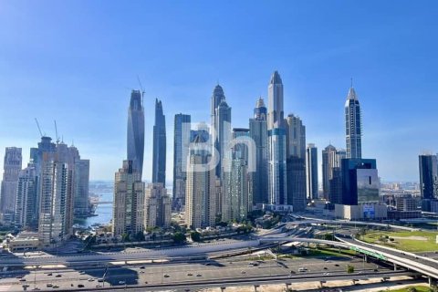 Apartment in Jumeirah Lake Towers, Dubai 2 bedrooms, 160 sq.m. № 25071 - photo 7