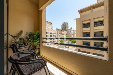 Снять в аренду квартиру в Дубае: 2 спальни, 131м², № 25069 - фото 3