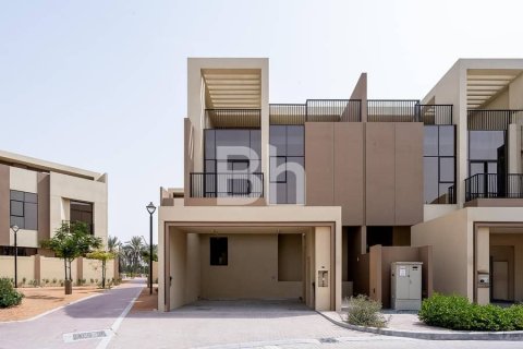 تاون هاوس في Dubai Sports City, دبي 4 غرف نوم, 374 م² رقم 57080 - صورة 1