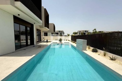 Villa in Dubai Hills Estate, Dubai 5 bedrooms, 660 sq.m. № 57078 - photo 3