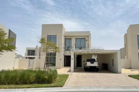Villa in Dubai 4 bedrooms, 546.9 sq.m. № 55066 - photo 1