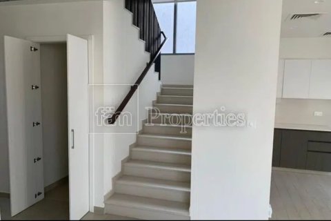 Villa in Dubai 4 bedrooms, 546.9 sq.m. № 55066 - photo 3
