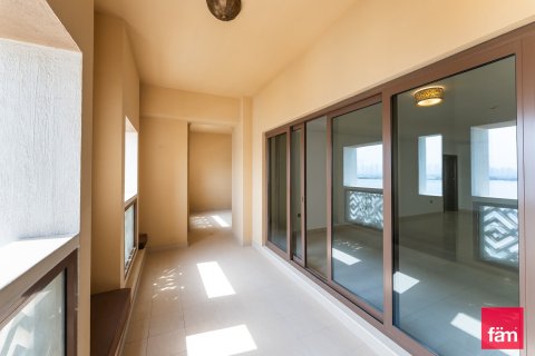 Appartement à Palm Jumeirah, Dubai, 2 chambres, 198.1 m², № 64192 - photo 9