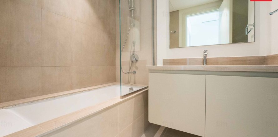 Townhouse in Dubai 3 bedrooms, 206 sq.m. № 64195