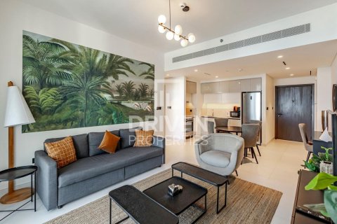 Apartment in EMAAR Beachfront, Dubai Harbour, Dubai 1 bedroom, 69 sq.m. № 19128 - photo 1