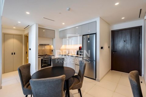 Apartment in EMAAR Beachfront, Dubai Harbour, Dubai 1 bedroom, 69 sq.m. № 19128 - photo 5