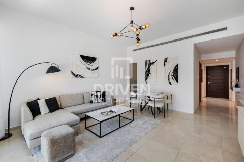 Apartment in Bay Square, Business Bay, Dubai 2 bedrooms, 145 sq.m. № 19125 - photo 5