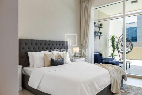 Apartment in Bay Square, Business Bay, Dubai 2 bedrooms, 145 sq.m. № 19125 - photo 9